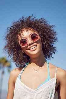 URBAN OUTFITTERS SUNSHOP